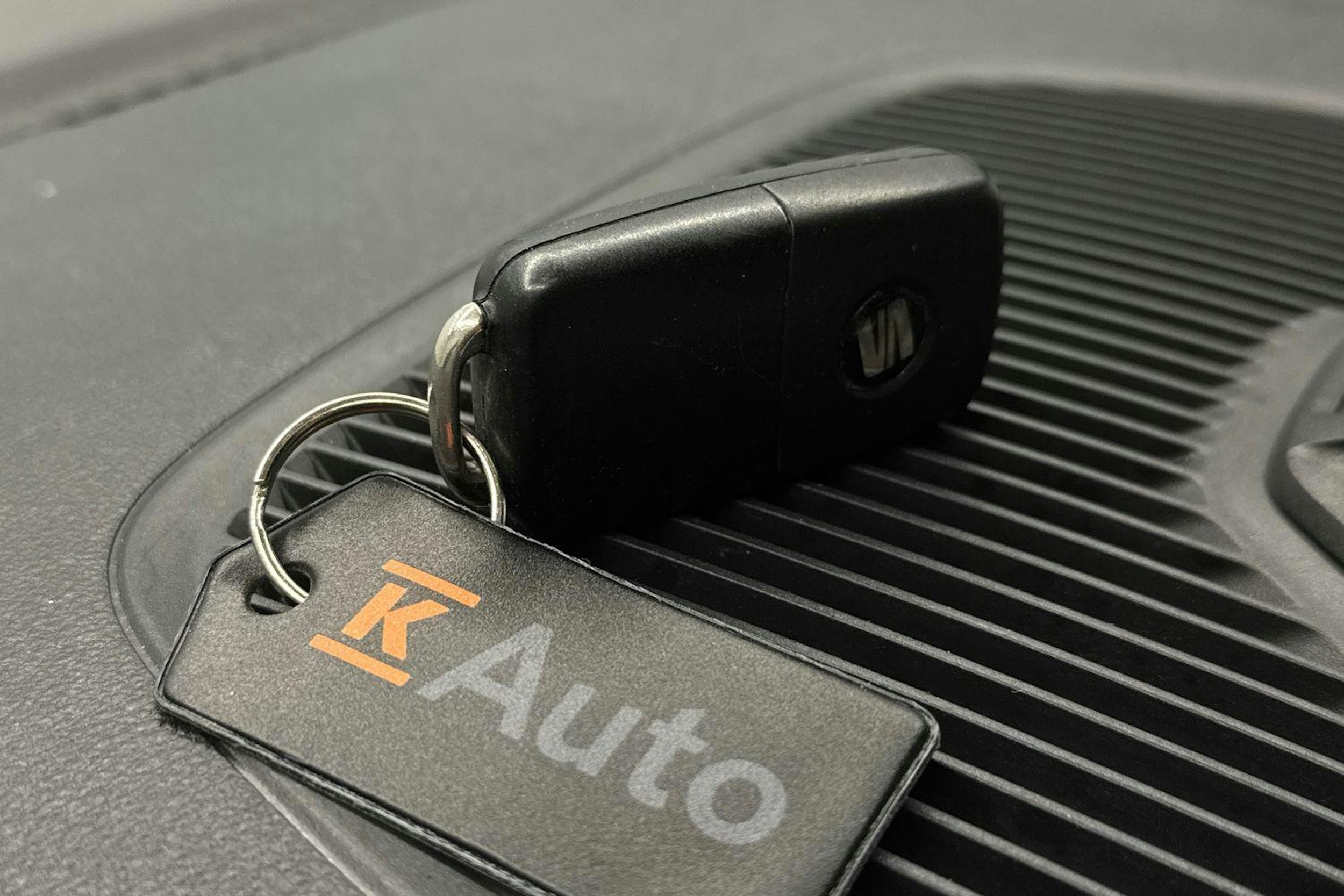 musta SEAT Mii electric 2020 kuva 27.