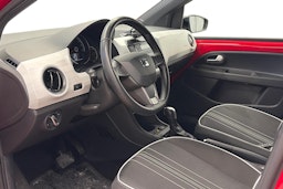 punainen SEAT Mii electric 2020 kuva 7.