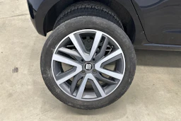 musta SEAT Mii electric 2020 kuva 18.