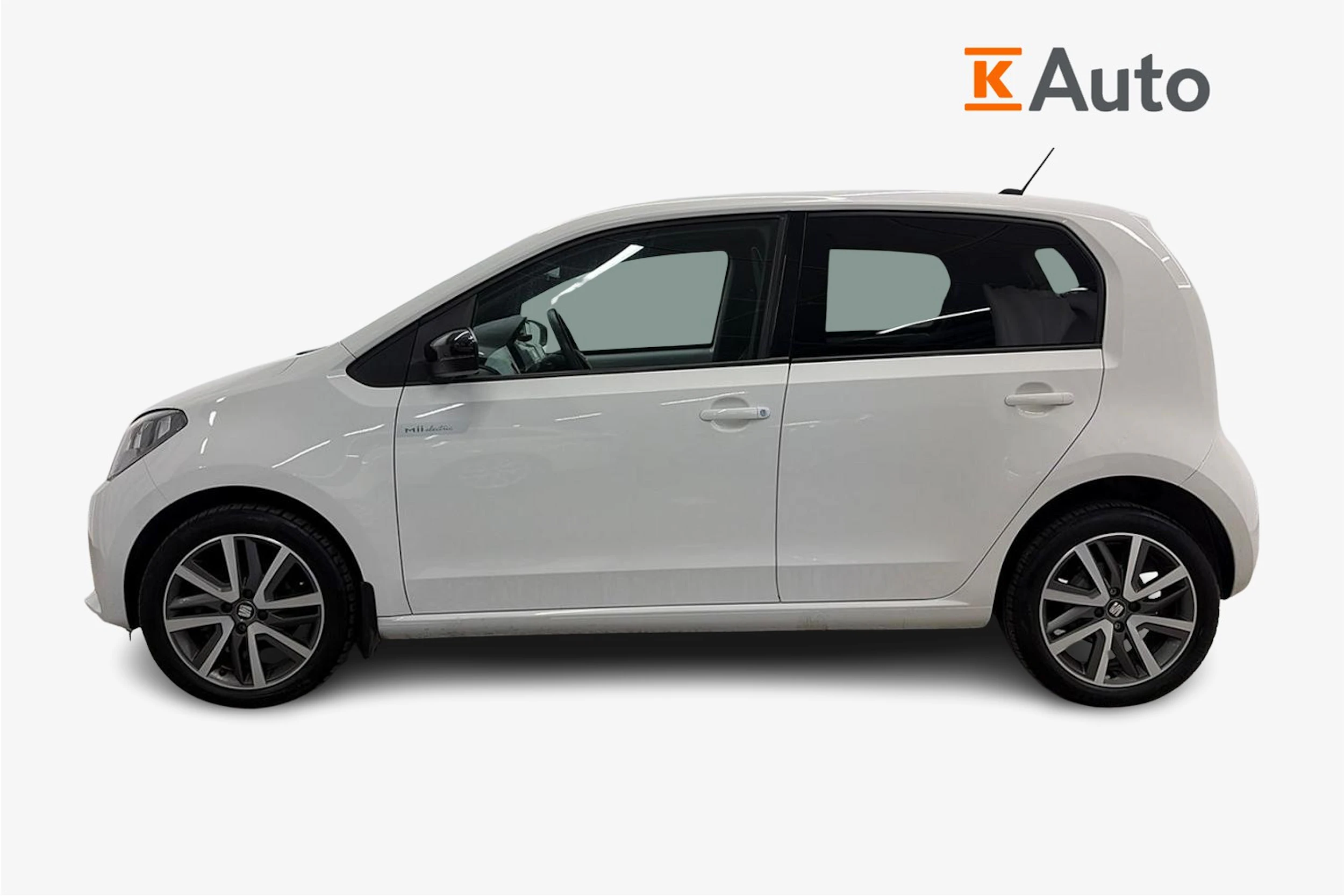 Valkoinen SEAT Mii electric 2021 kuva 5.