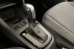 punainen SEAT Mii electric 2021 kuva 24.