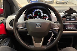 punainen SEAT Mii electric 2021 kuva 12.