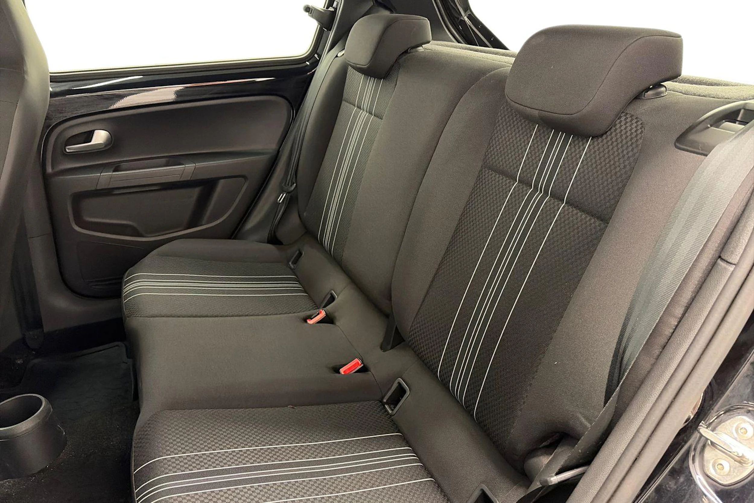 musta SEAT Mii electric 2021 kuva 11.