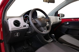 punainen SEAT Mii electric 2021 kuva 7.