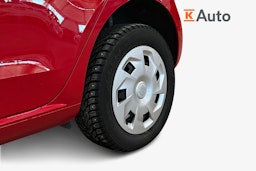 punainen SEAT Mii electric 2021 kuva 11.