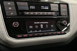 punainen SEAT Mii electric 2021 kuva 20.