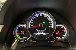 punainen SEAT Mii electric 2021 kuva 17.