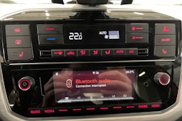 punainen SEAT Mii electric 2021 kuva 21.