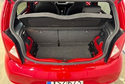 punainen SEAT Mii electric 2021 kuva 14.