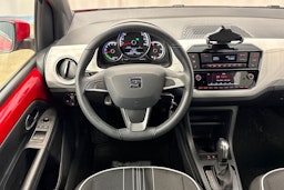 punainen SEAT Mii electric 2021 kuva 16.