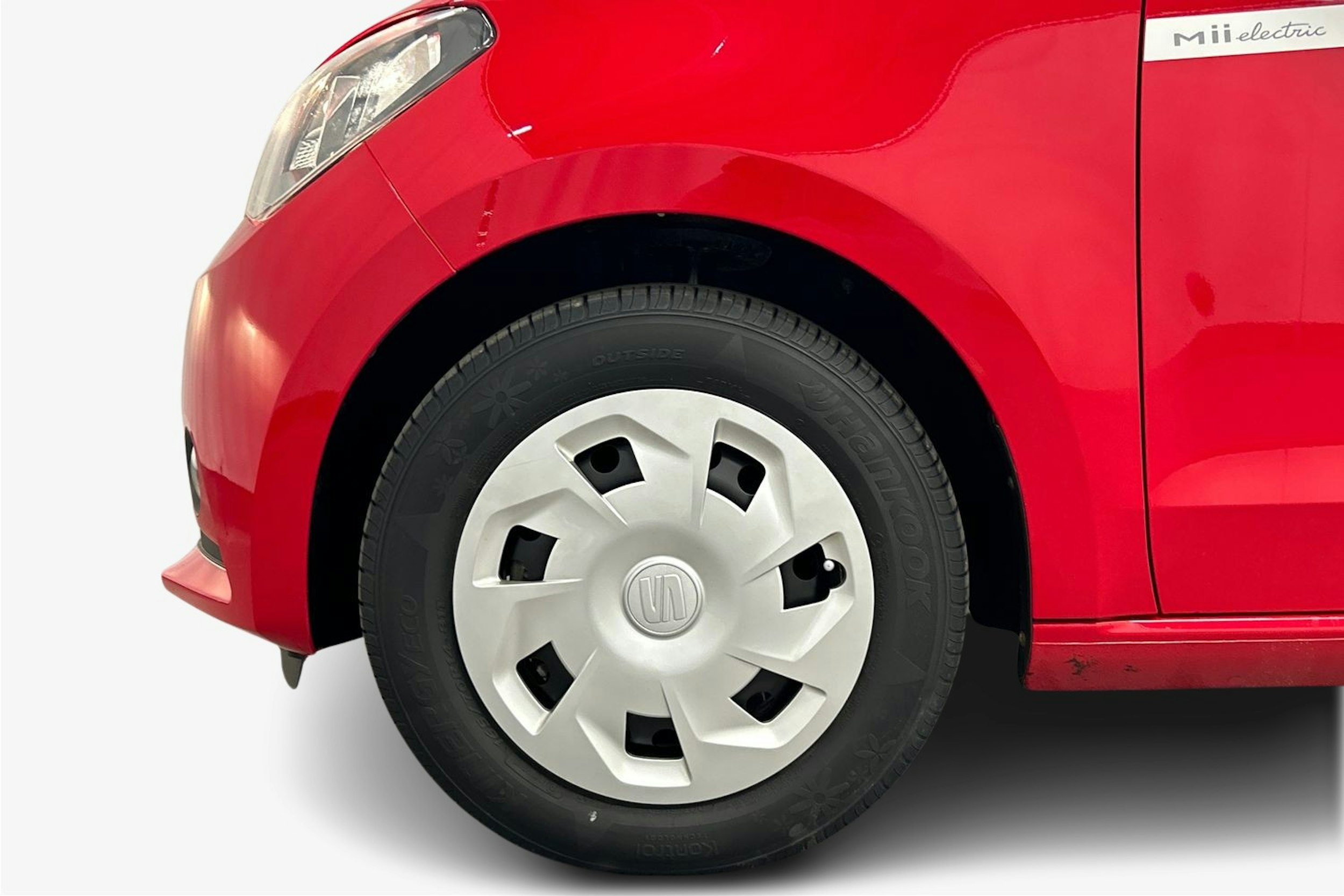 punainen SEAT Mii electric 2021 kuva 11.