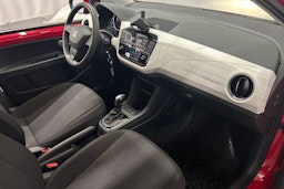 punainen SEAT Mii electric 2021 kuva 14.