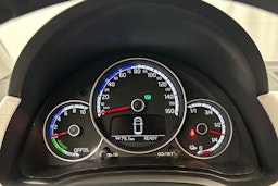 punainen SEAT Mii electric 2021 kuva 16.