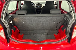 punainen SEAT Mii electric 2021 kuva 23.