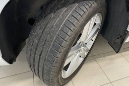 Valkoinen SEAT SEAT ATECA 2021 kuva 13.