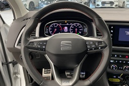 Valkoinen SEAT SEAT ATECA 2021 kuva 17.