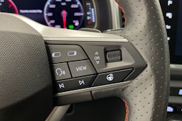 Valkoinen SEAT SEAT ATECA 2021 kuva 19.
