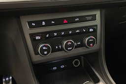 Valkoinen SEAT SEAT ATECA 2021 kuva 22.