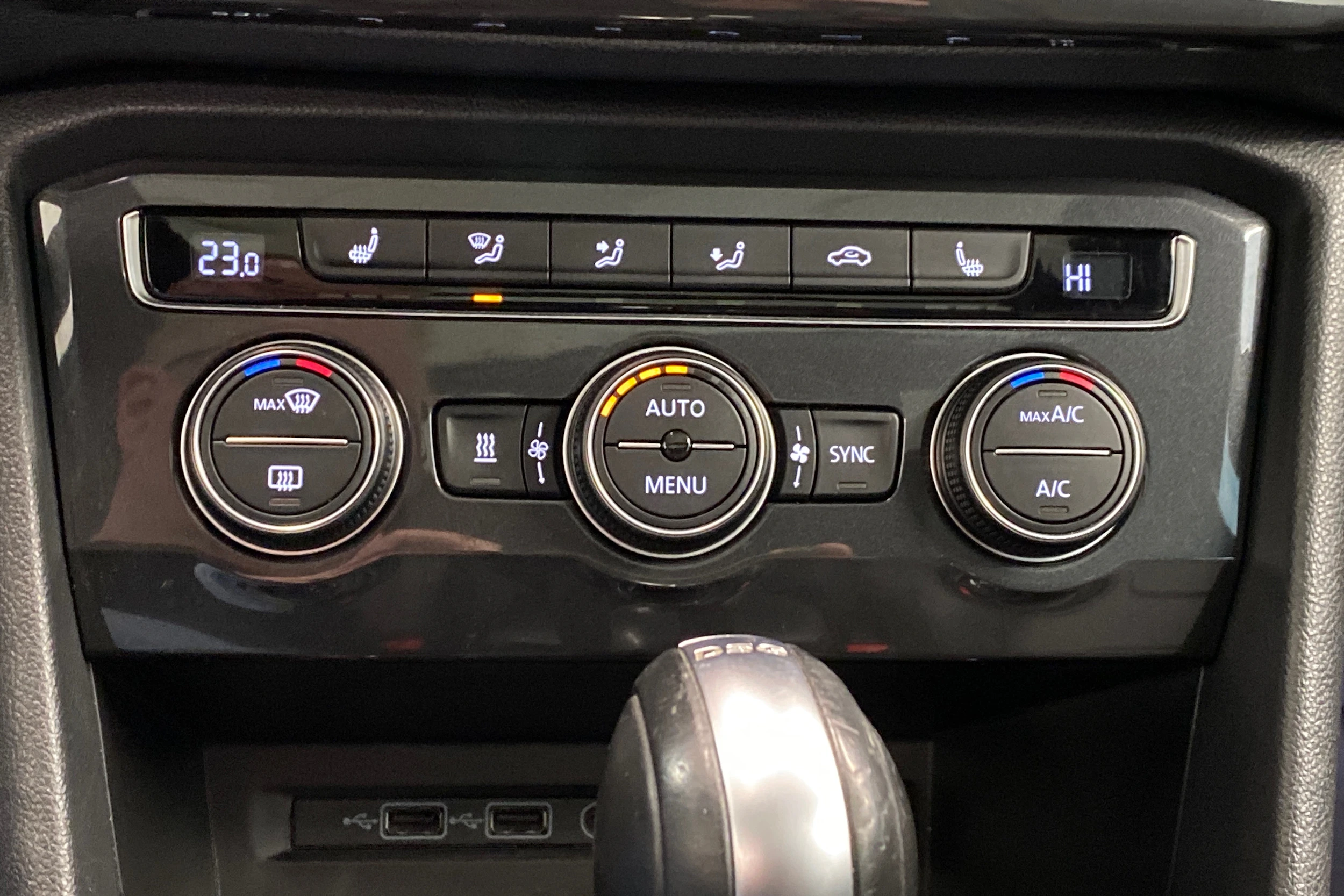 harmaa SEAT Tarraco 2019 kuva 24.