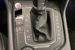 harmaa SEAT Tarraco 2019 kuva 25.