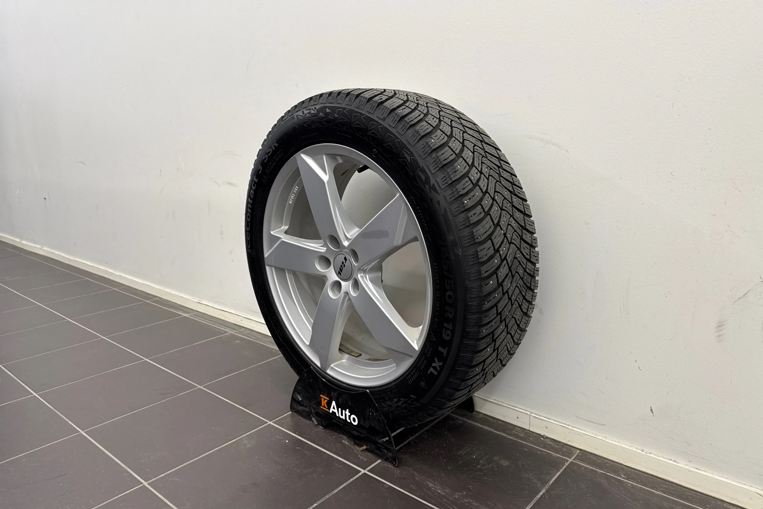 musta SEAT Tarraco 2019 kuva 13.