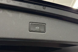 musta SEAT Tarraco 2019 kuva 17.