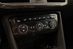 musta SEAT Tarraco 2019 kuva 29.