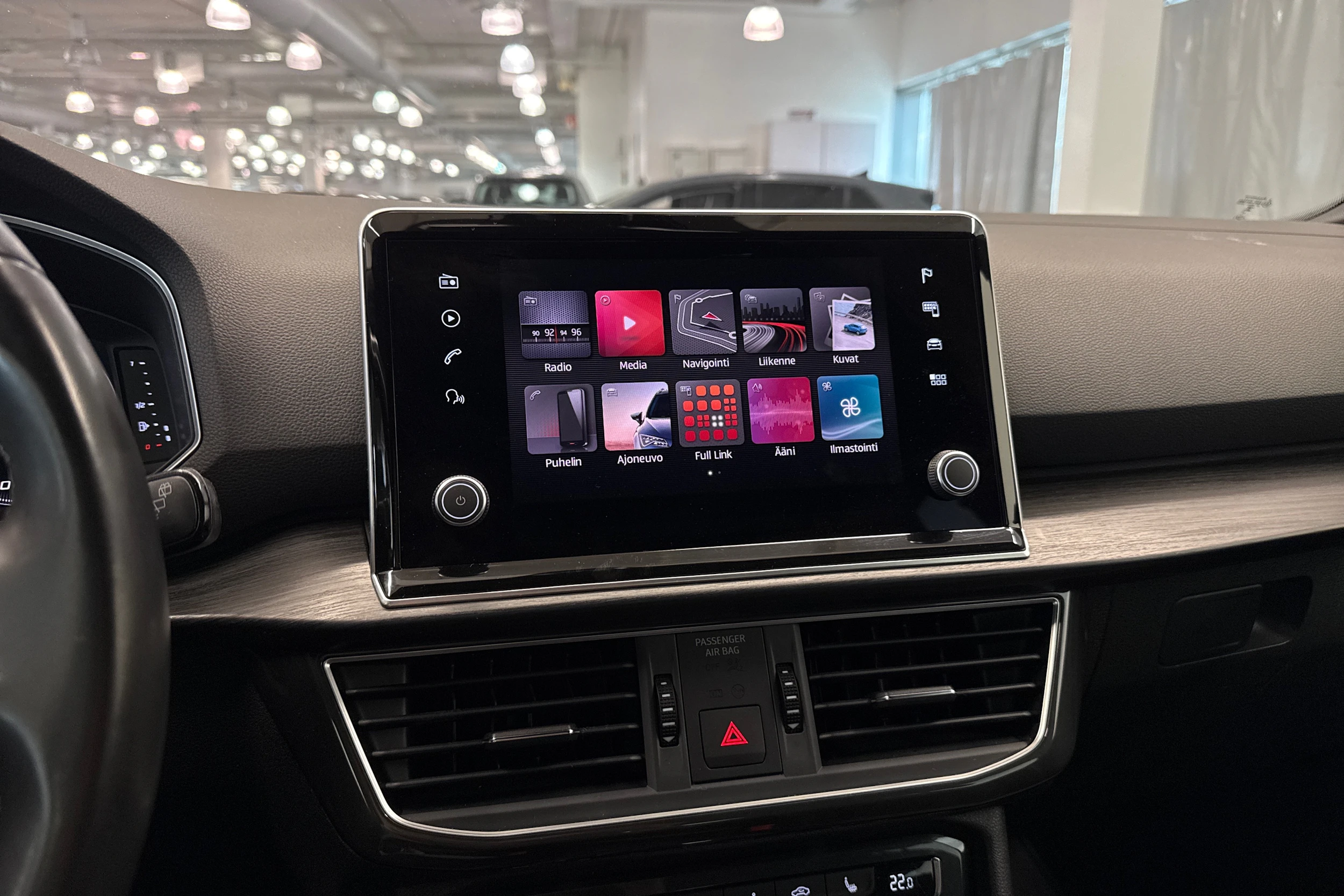 musta SEAT Tarraco 2019 kuva 30.