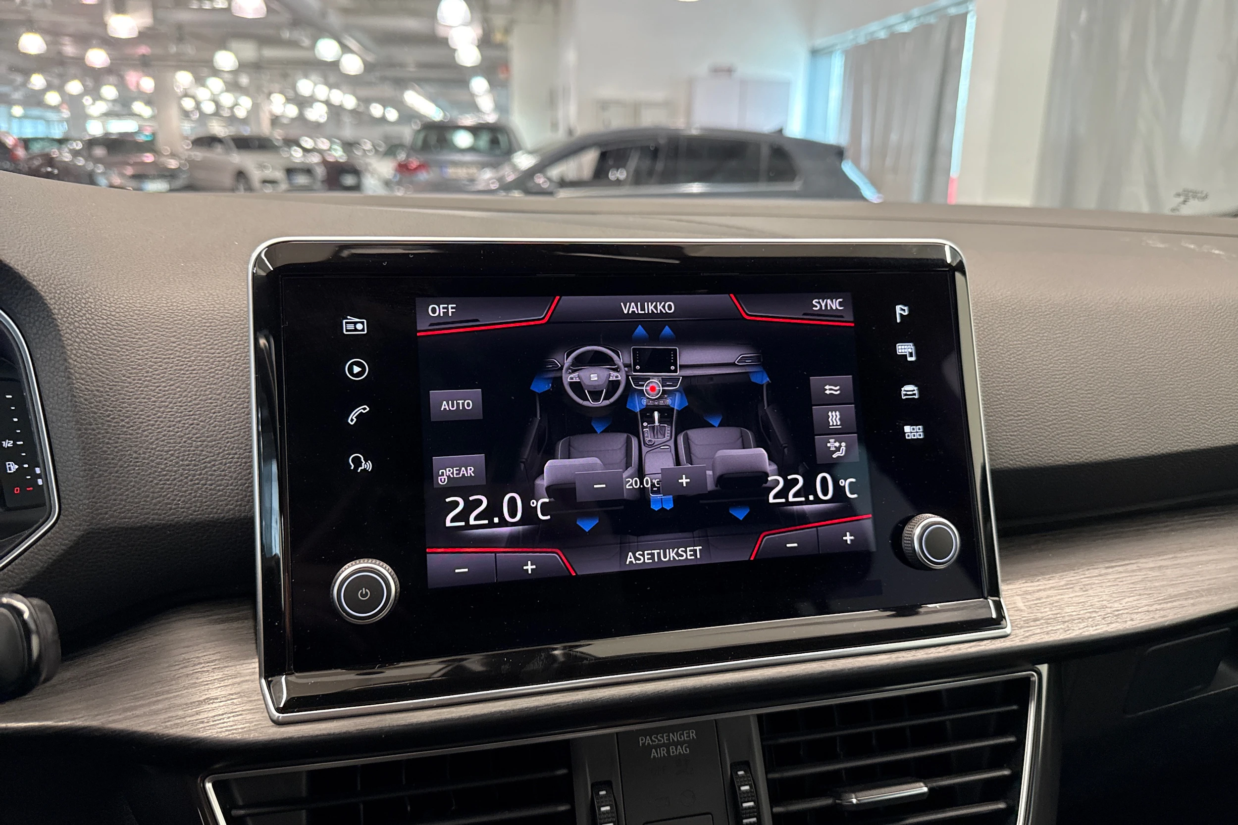 musta SEAT Tarraco 2019 kuva 33.