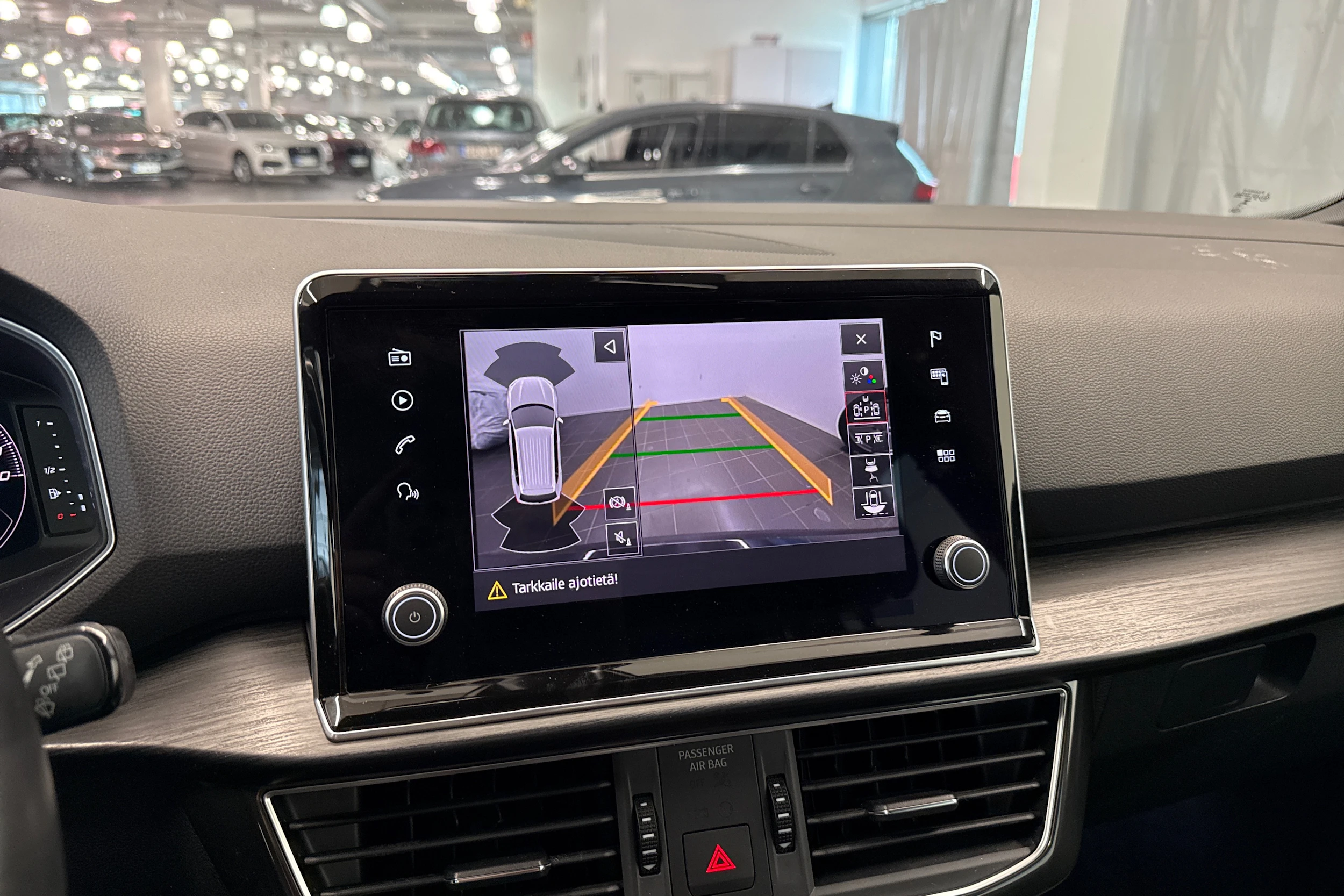 musta SEAT Tarraco 2019 kuva 38.