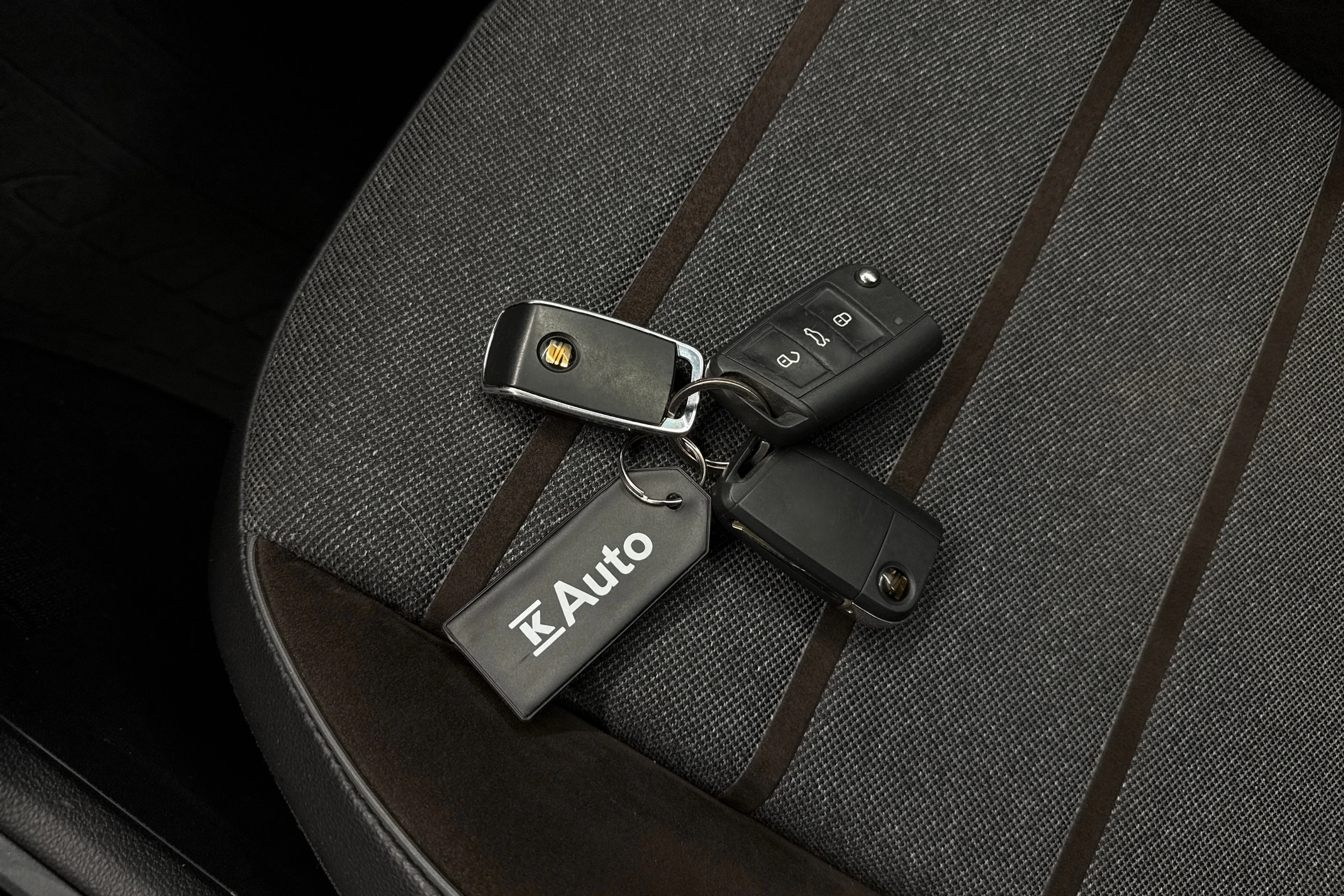 musta SEAT Tarraco 2019 kuva 40.