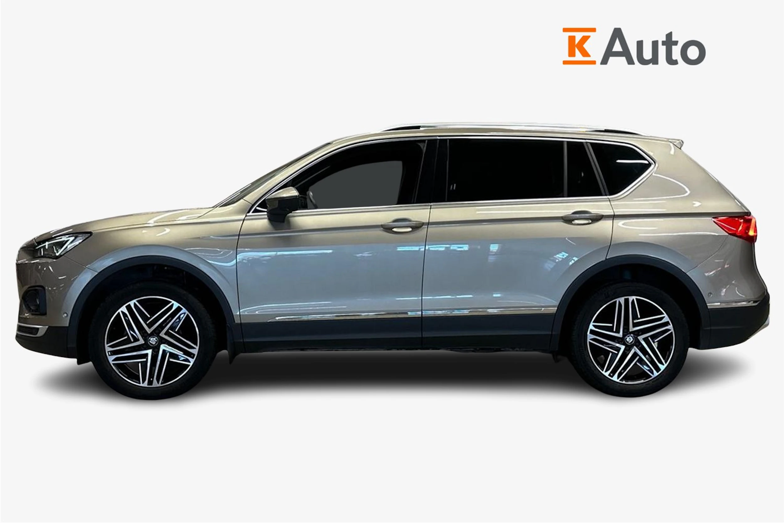 met. ruskea (beige) SEAT Tarraco 2019 kuva 5.