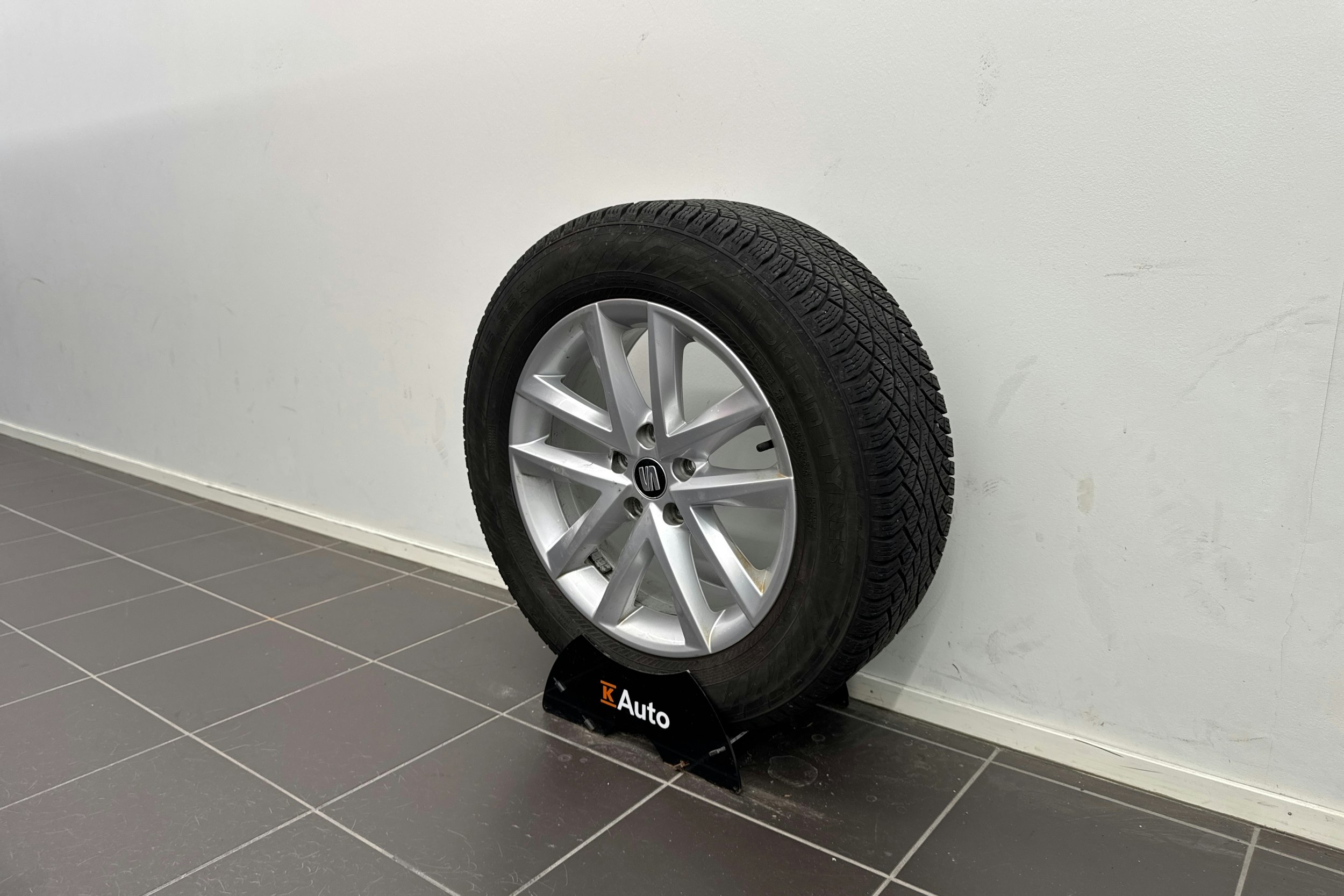 sininen SEAT Tarraco 2019 kuva 16.