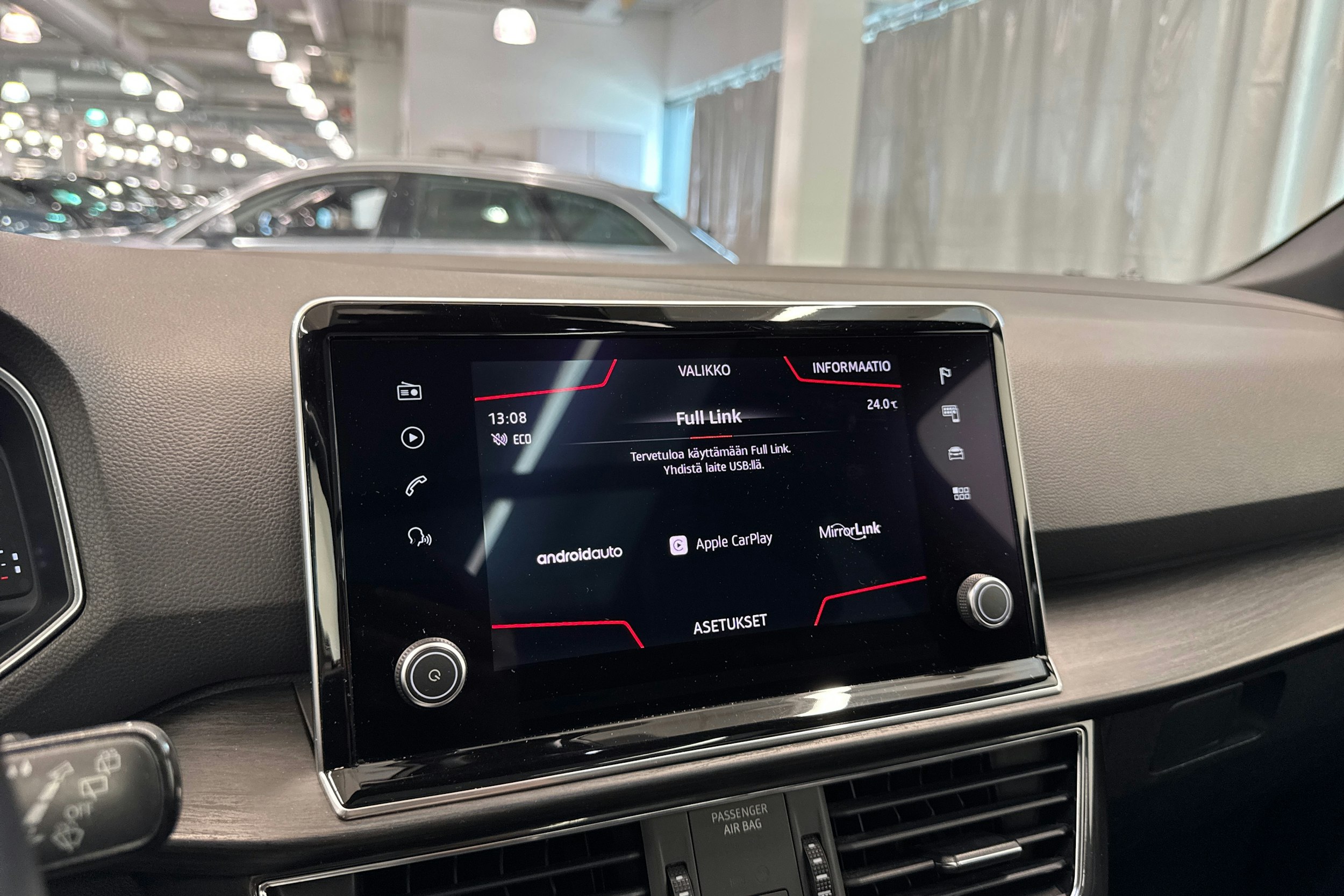 sininen SEAT Tarraco 2019 kuva 38.