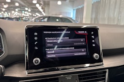 sininen SEAT Tarraco 2019 kuva 41.