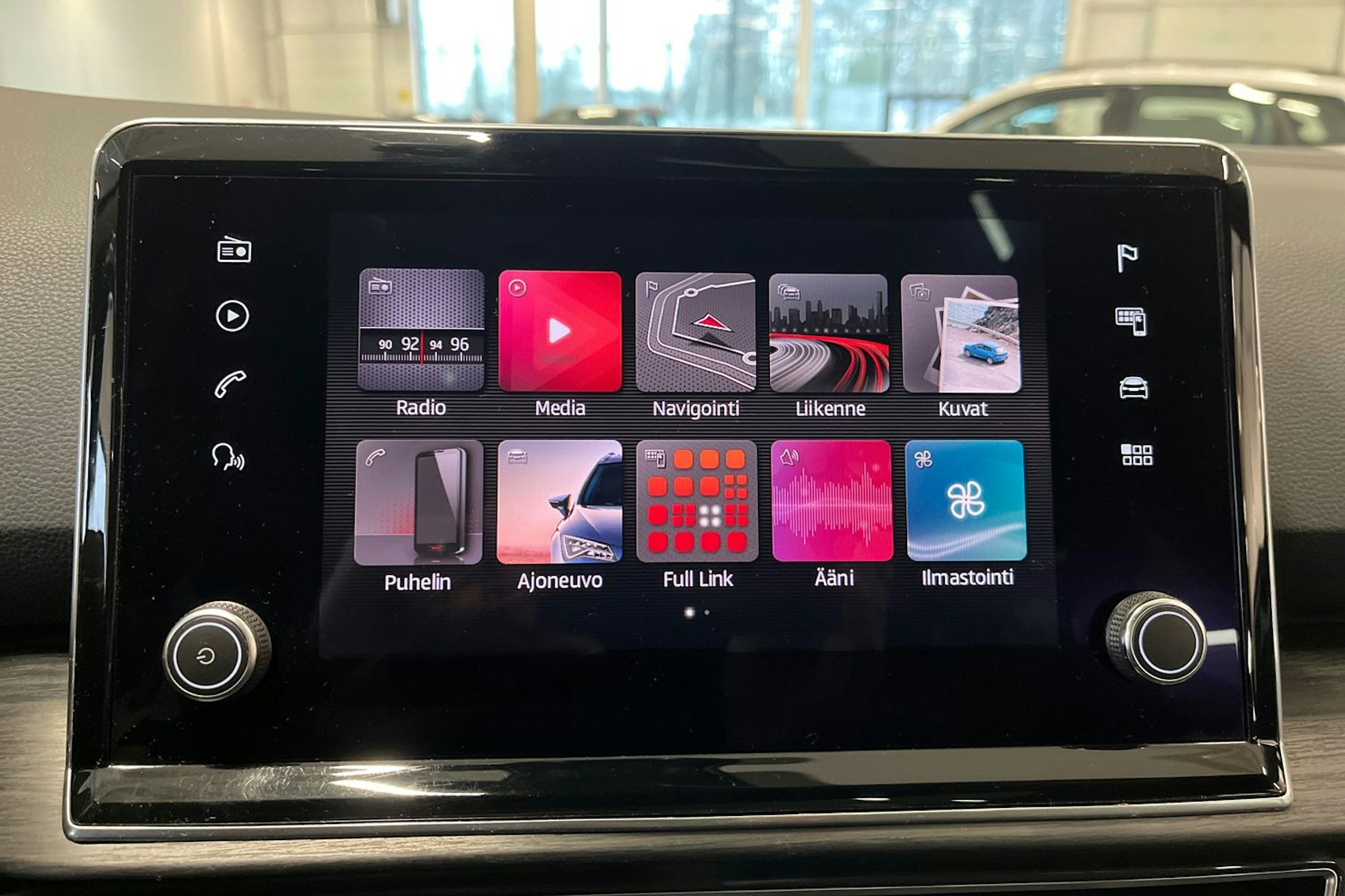 harmaa SEAT Tarraco 2019 kuva 25.