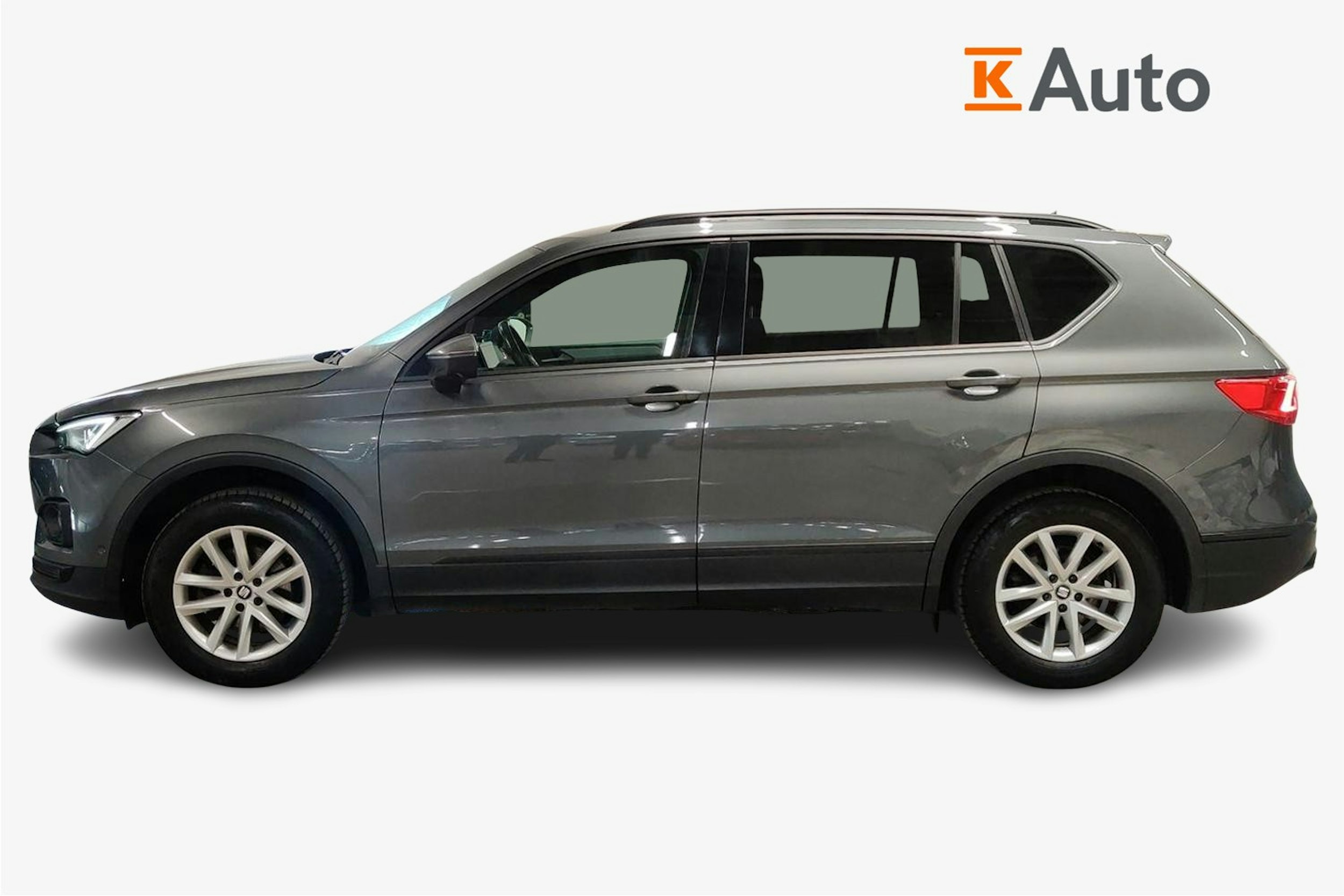 harmaa SEAT Tarraco 2019 kuva 6.