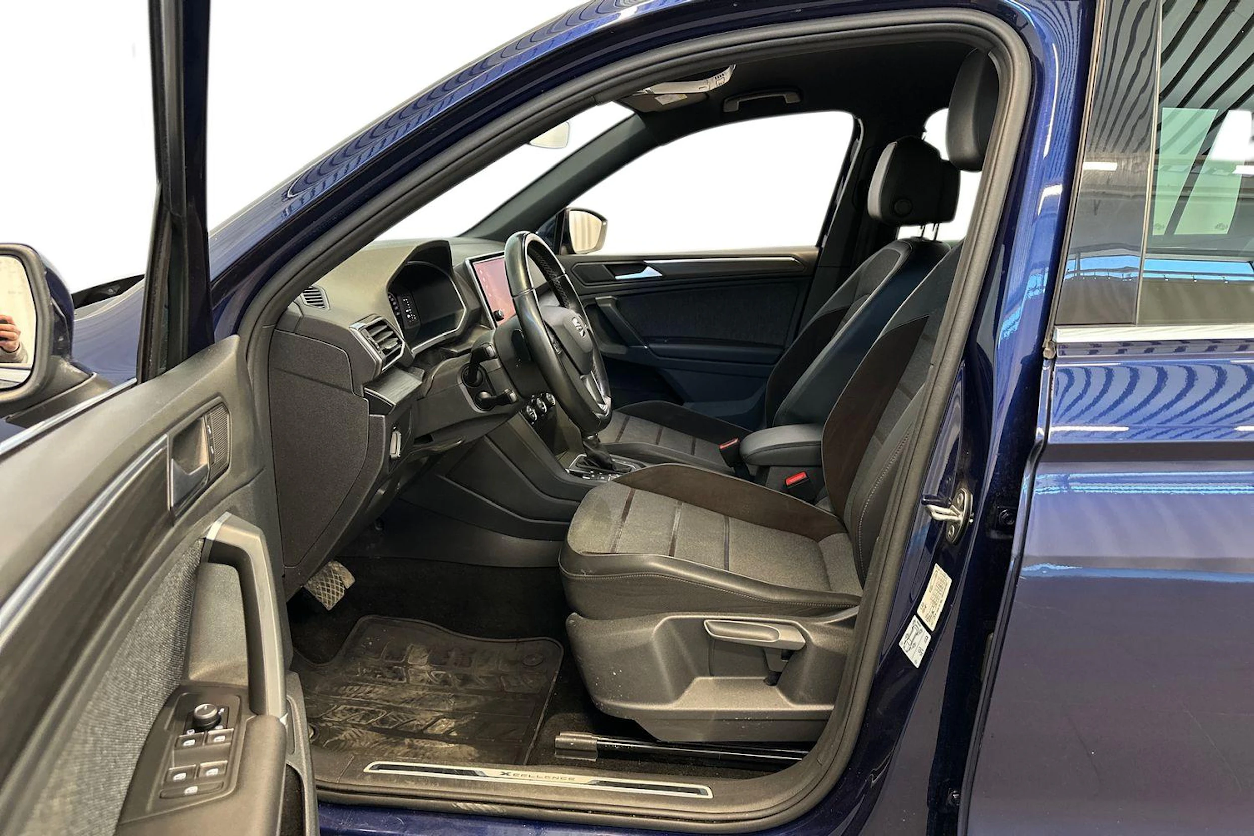 sininen SEAT Tarraco 2019 kuva 9.