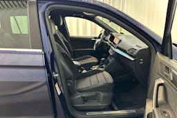 sininen SEAT Tarraco 2019 kuva 13.