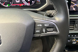 sininen SEAT Tarraco 2019 kuva 18.