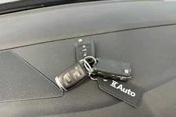 sininen SEAT Tarraco 2019 kuva 26.