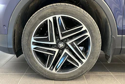 sininen SEAT Tarraco 2019 kuva 27.