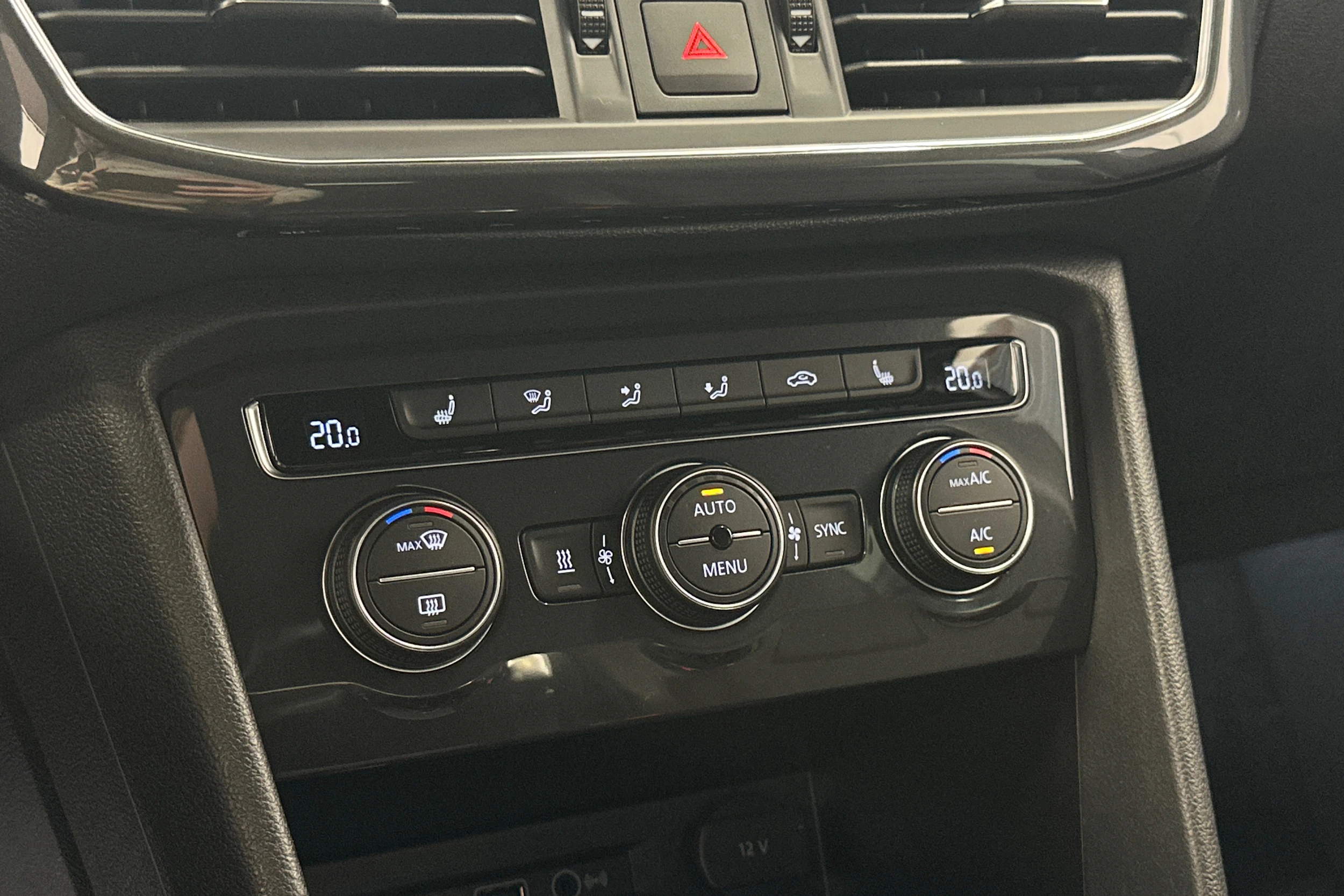 Harmaa SEAT Tarraco 2019 kuva 19.