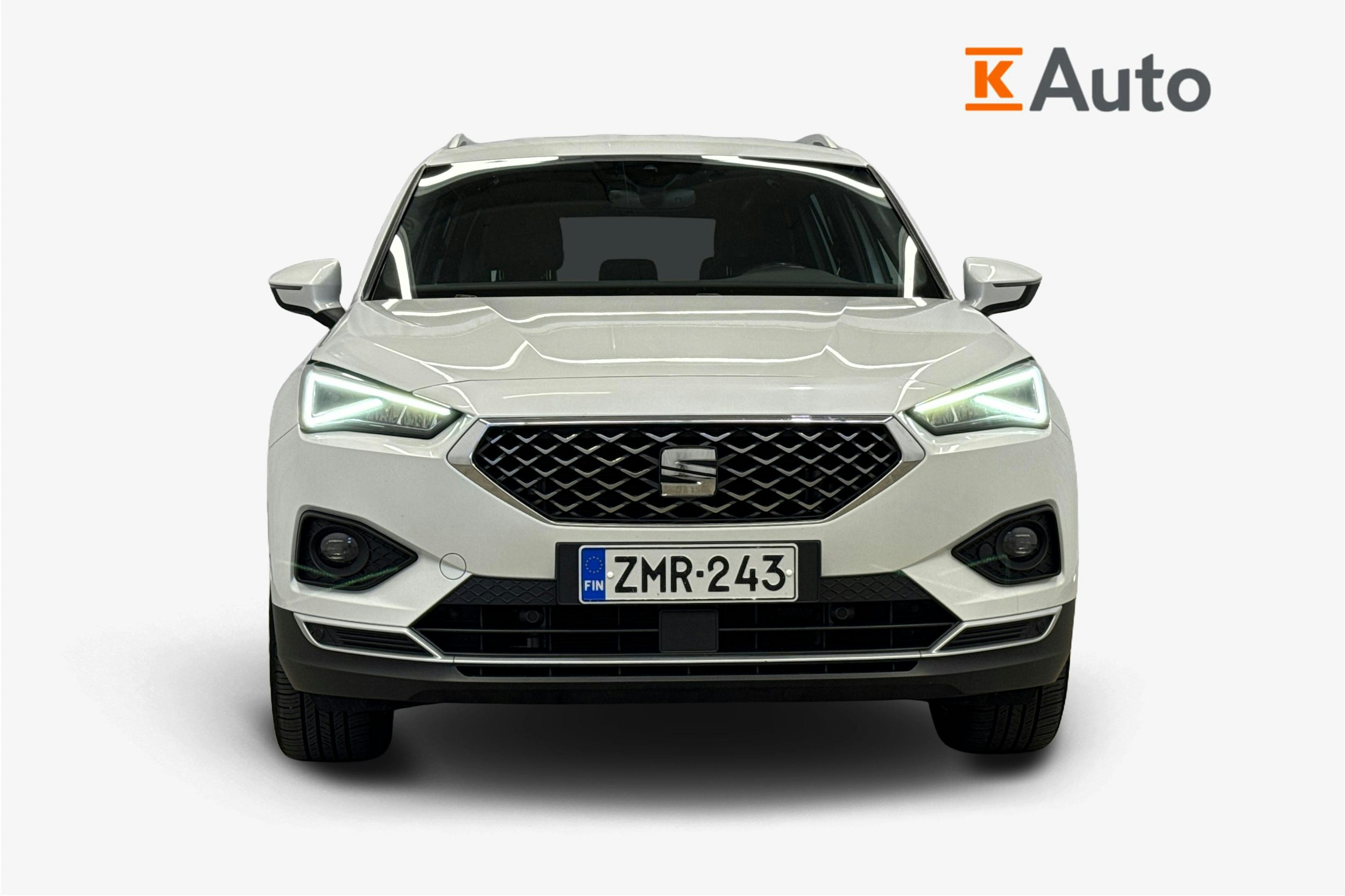 met. valkoinen SEAT Tarraco 2019 kuva 5.