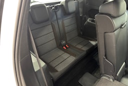 met. valkoinen SEAT Tarraco 2019 kuva 13.