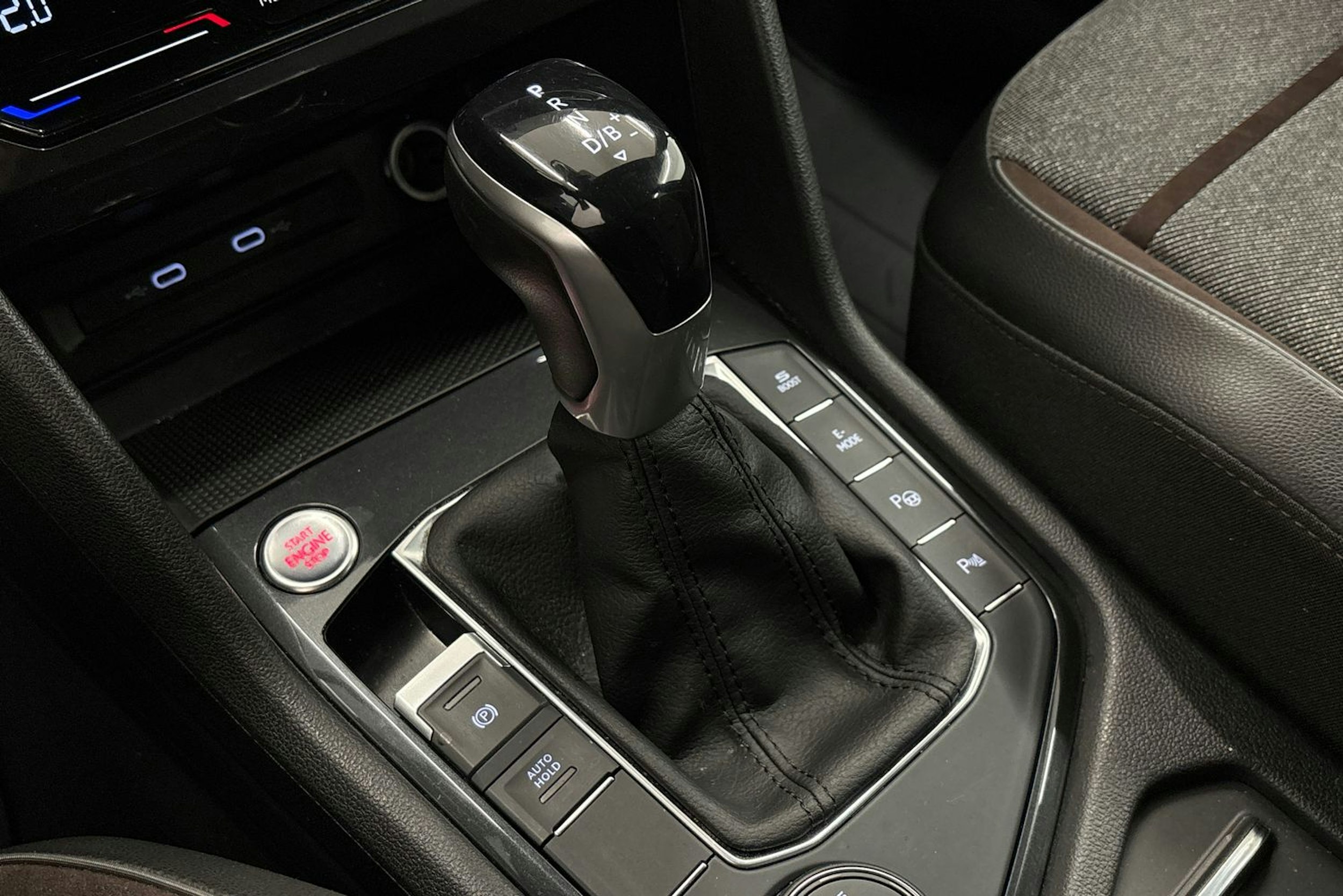 harmaa SEAT Tarraco 2021 kuva 24.