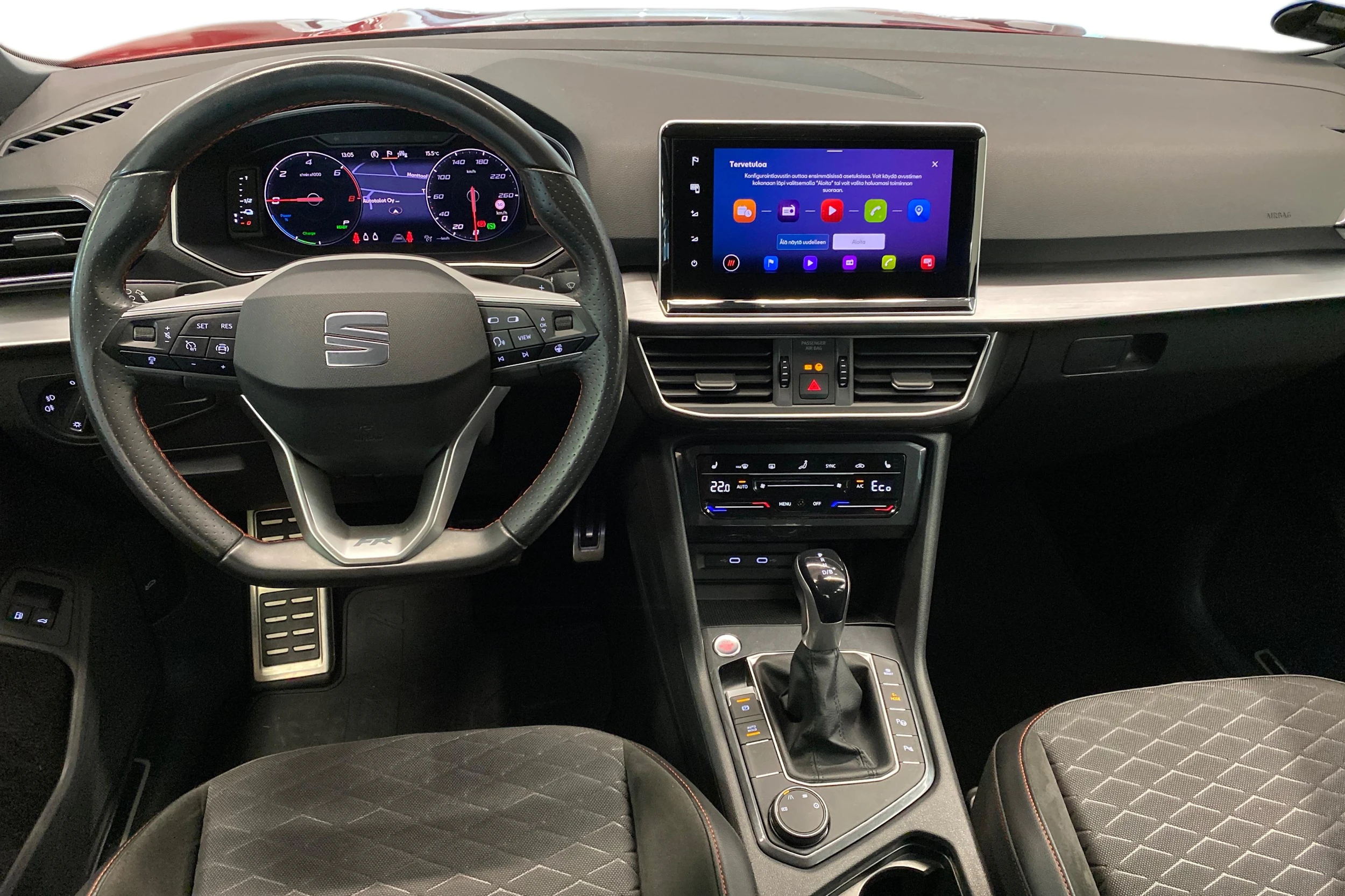 met. punainen SEAT Tarraco 2021 kuva 9.