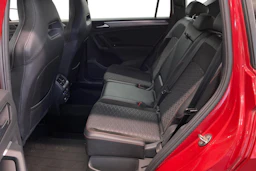 met. punainen SEAT Tarraco 2021 kuva 11.