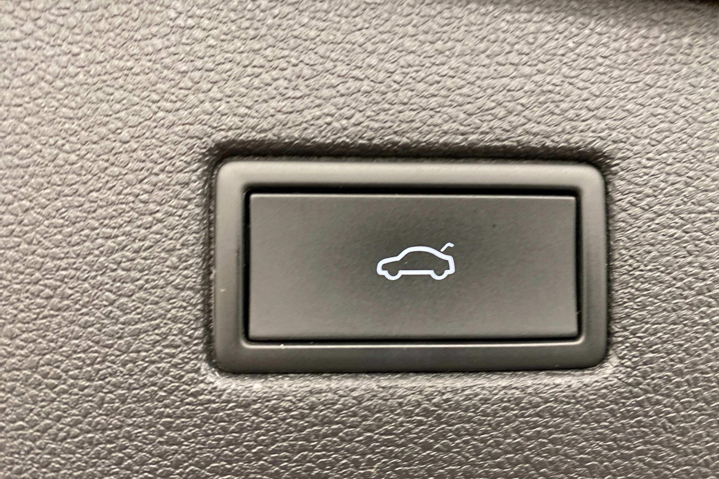 met. punainen SEAT Tarraco 2021 kuva 16.
