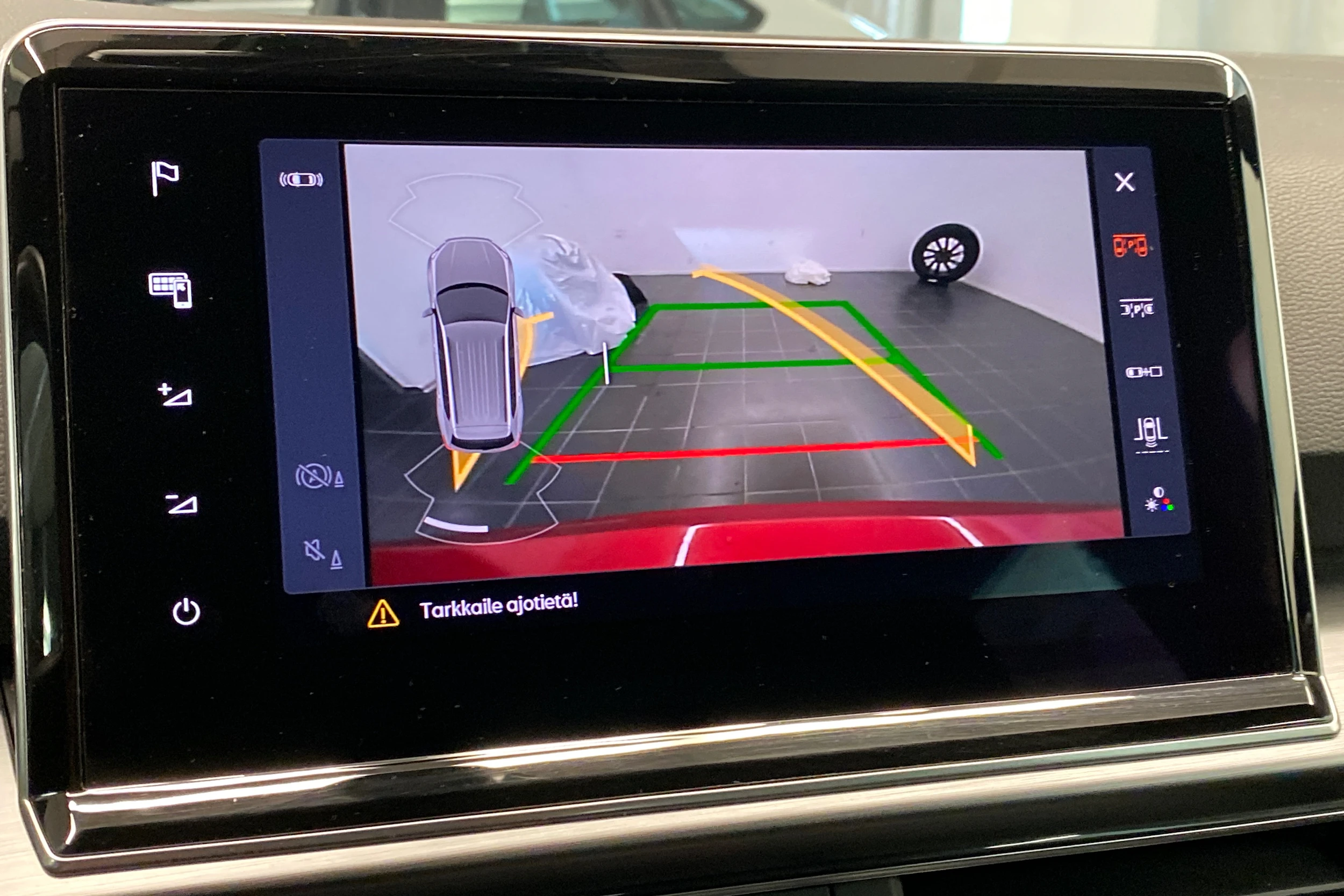 met. punainen SEAT Tarraco 2021 kuva 32.